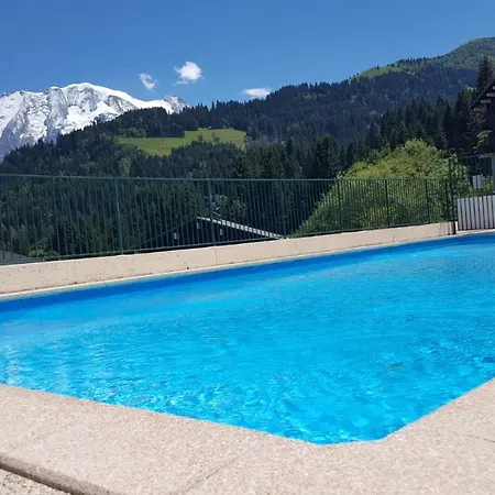 Duo Des Alpages Vue Exceptionnelle Sur Le Mont Blc